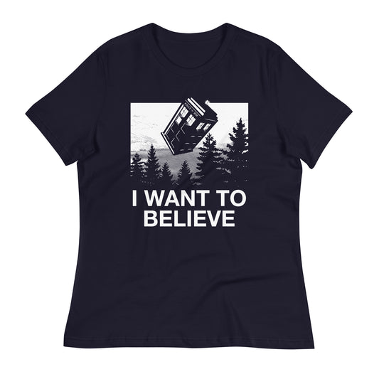 I Want To Believe Tardis Women's Signature Tee
